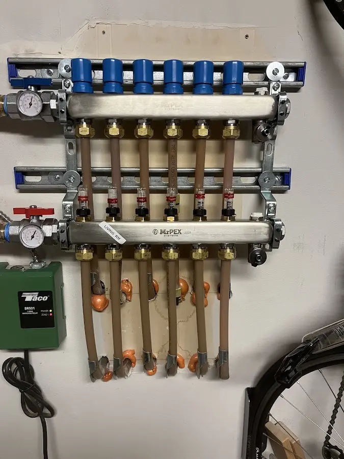 Plumber performing Leak Detection at a residential property in Rio Rico